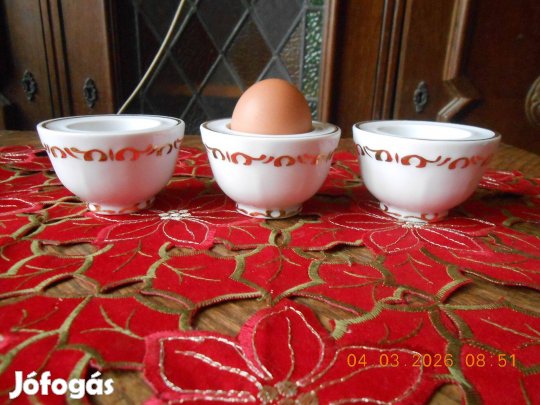 Zsolnay stafír tojástartó