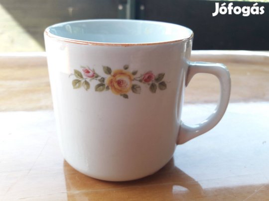 Zsolnay virágmintás, virágos bögre, porcelán bögre