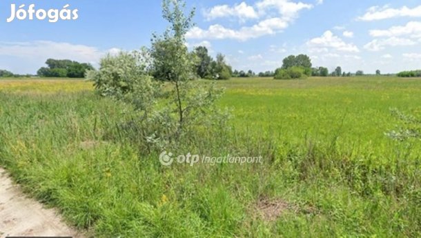 Zsombói eladó 13013 nm-es telek