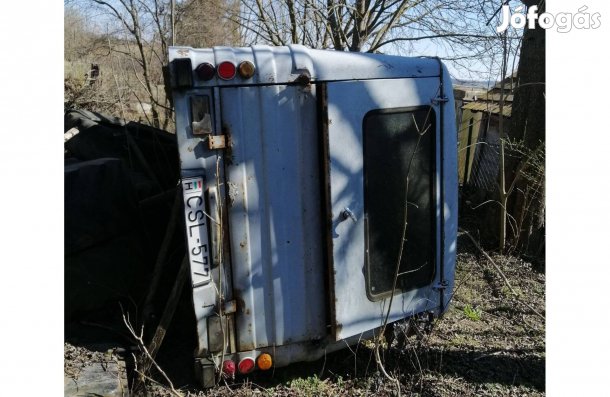 Zsuk busz körbe ablak Zuk A07 hiánytalan kaszni , alváz nélkül olcsón
