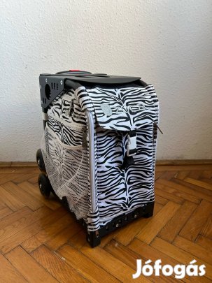 Züca Sport fekete fémváz + ajándék zebra belső