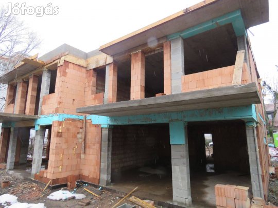 Zuglói 5 szobás ikerház