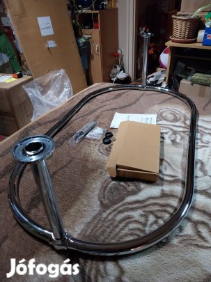 Zuhanyfüggöny tartó fémből