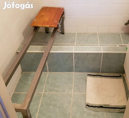 Zuhanyozó pad betegeknek, időseknek