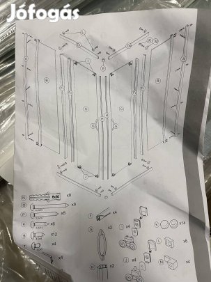 Zuhanytálca és zuhanykabin kolo