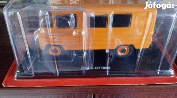 Zuk A-07 "lengyel soros" kisauto modell 1/24 Eladó