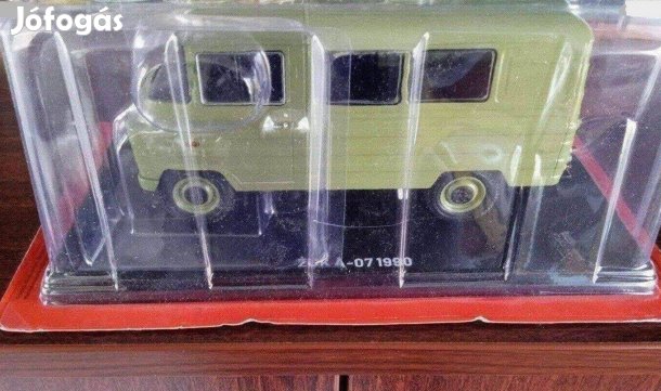 Zuk A-07 "roman soros" kisauto modell 1/24 Eladó