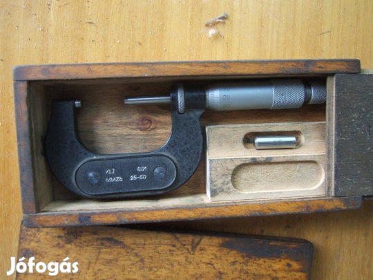 (1) 4/1a. Mikrométer. 25-50 mm-ig.-