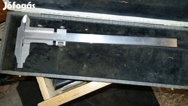 (1) 4/6d. Tolómérő 200-as, finombeállítőval. -