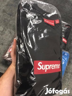 Supreme black box logo on sale sweater