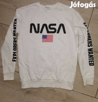 Sweater on sale h&m nasa