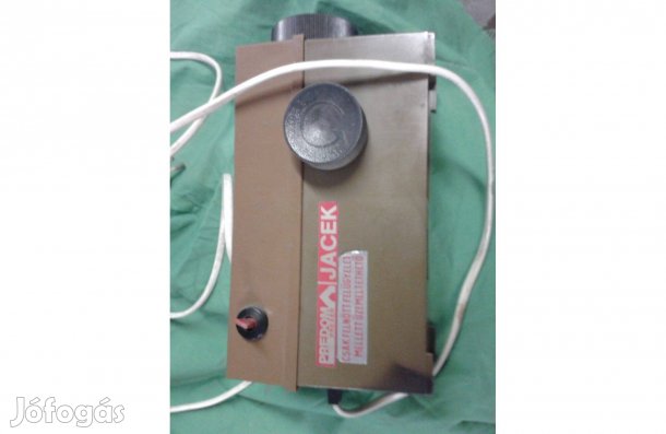 (5) 2/6. DIA filmvetítő. 230V-os ízzóval. -