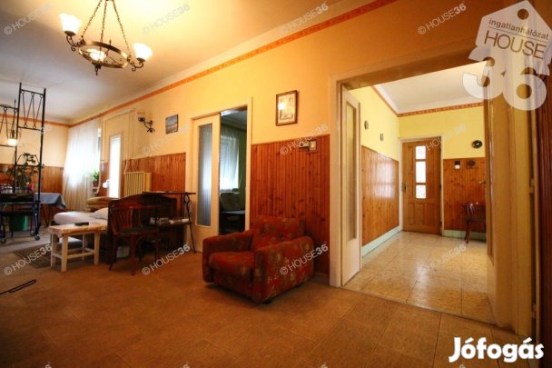 AKASZTÓN KÉT SZINTES, 3 SZOBÁS CSALÁDI HÁZ ELADÓ!