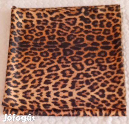 Alkotók Figyelem! Prémium leopárdmintás anyag eladó!