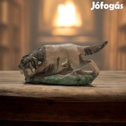 Antik Porcelán Vadászkutya Szobor - Elegáns dísztárgy