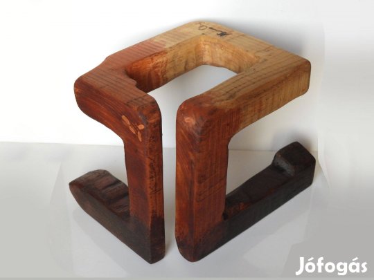 "Az elejétől a végéig" fafaragás, fa szobor kőrisfából, szignózott