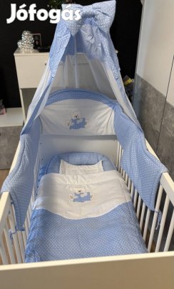 ?Babaágy teljes felszereléssel?
