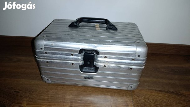 (Bélés cserére szorul!) Rimowa aluminium Savannah Beauty case bőrönd