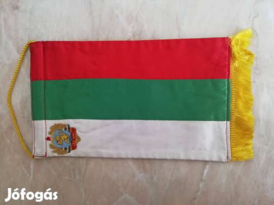 "Bolgár" régi asztali zászló Selyem kézel varrot