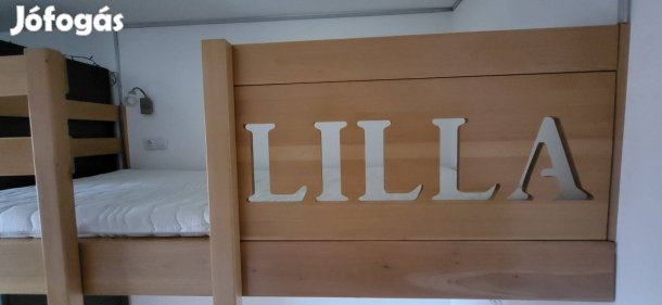 "Egyedi tömörfa Galériás ágy  / Emeletes ágy. ""Lilla"""