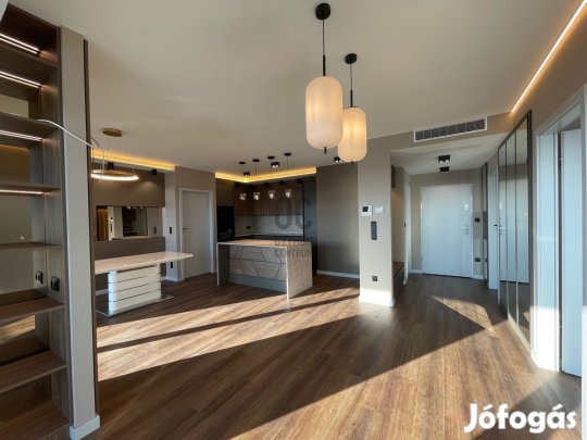 Egyetem Tower  ahol az otthon luxusszintre lép.