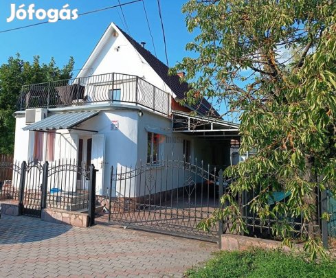 Élni benne, kiadni belőle  okos befektetés Gödön. 13541_bhv