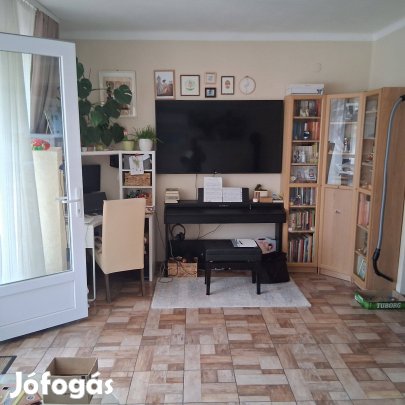 "Jamina" elején öt szobás ház eladó