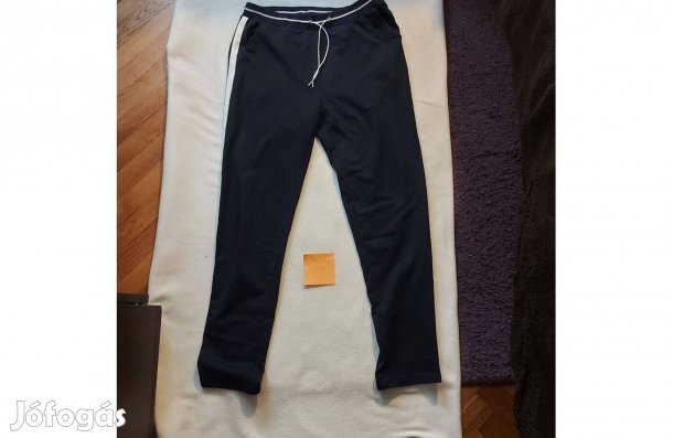 "M"-es méretű fekete, nő szabadidő nadrág, (42/44)