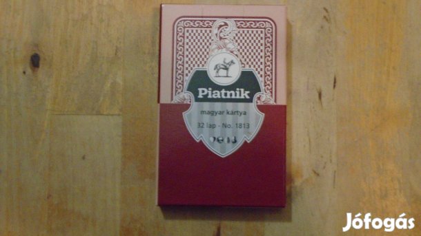 "Magyar Kártya" - Piatnik - piros hátlappal - Gyűjtőknek is ajánlom!