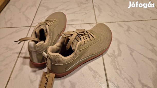 "Mezítlábas" cipő