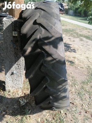 Mtz80 kerekek eladó 2elso és 2hatso új belsővel  06205164132