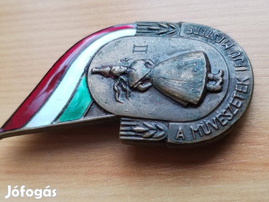 "Müvészetek Ifjú Mestere"Rákosi kori kitüntető jelvény II.fokozat