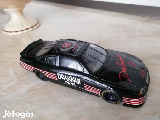 "Nascar Dakkar" Eredeti fém versenyautó