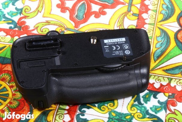 Nikon MB-D14 D600 D610 markolat