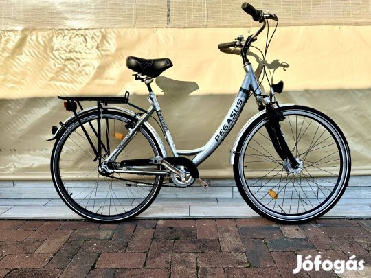 Pegazus női kerékpár frissen szervizelve eladó.