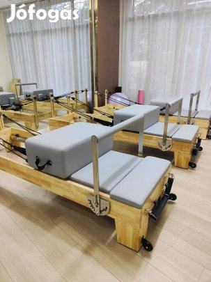 (Prémium Stúdió Kivitel)Új Ciga Pilates V5 Reformer Tömörfa