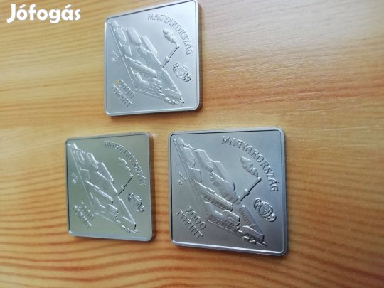 "Richter Gedeon" 3 db 2000 Ft-os