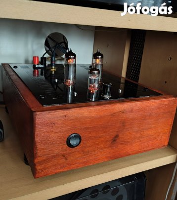 Singl End csöves erősítő 