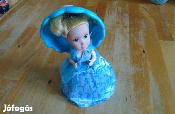 "Süti Baba" - világoskék színű, szőke hajú - újszerű állapotú
