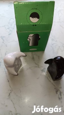 "Szellemes" - só- és borsszóró, avagy Darth Vader találkozik önmagával