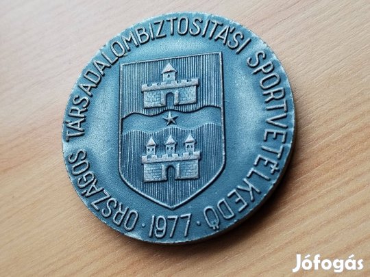 "Társadalom Bisztosítási Sportvetélkedő" 1977-es emlékérem