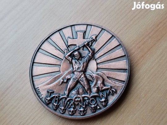 "Trianon" emlékérem Boldog Új Évet Bronz emlékérem