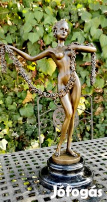 ,,A tavasz allegóriája" - Művészi bronz női akt virágfüzérrel