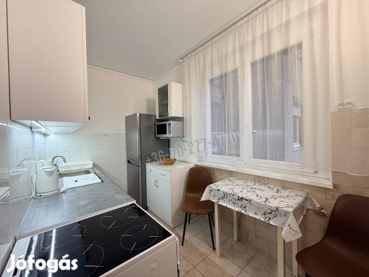  Kiadó, újszerű lakás Oroszlányban! 2 külön nyíló szobával, bú 221_tl