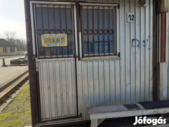 ,,Újszászi" konténer eladó