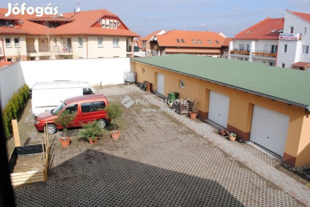 ***FELÚJÍTOTT lakás BEÁLLÓVAL+GARÁZS  Veresegyház***