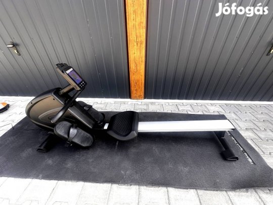 ??? Profi evezőgép eladó - szép állapot, azonnal használható!