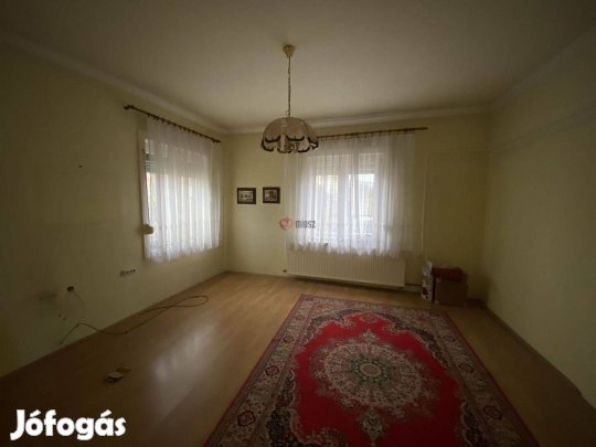 ???? Eladó lakás Békéscsaba szívében! ???? Békés környezet,  679_koimp