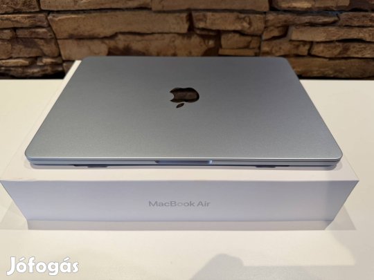 "új" Apple Macbook Air M4 skyblue 16 Gb /256 Gb/ Garanciális