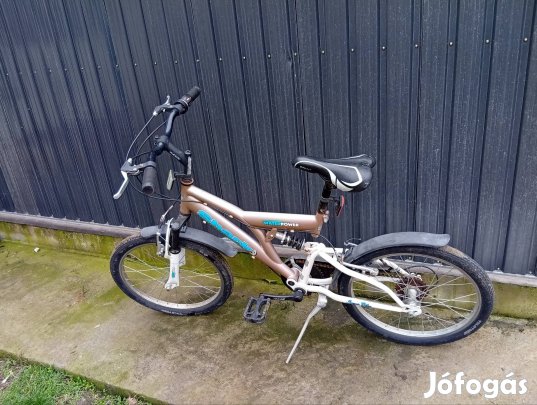 majdnem hibátlan gyerek bicikli